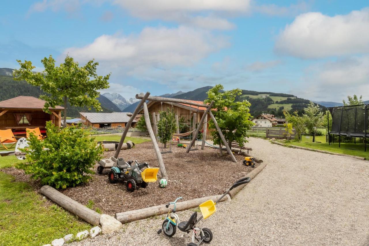 Farm stay Lerchnhof Olang