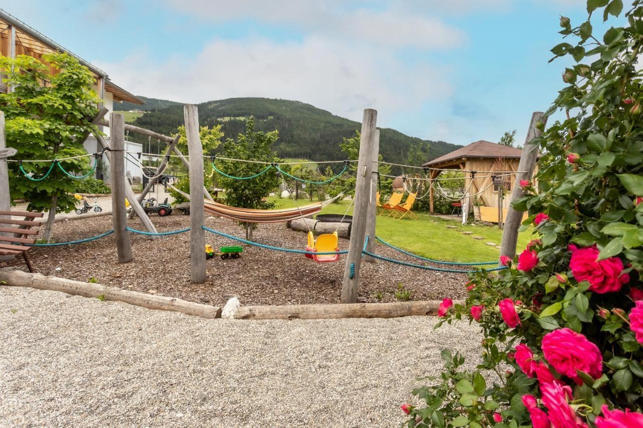 Farm stay Lerchnhof Olang