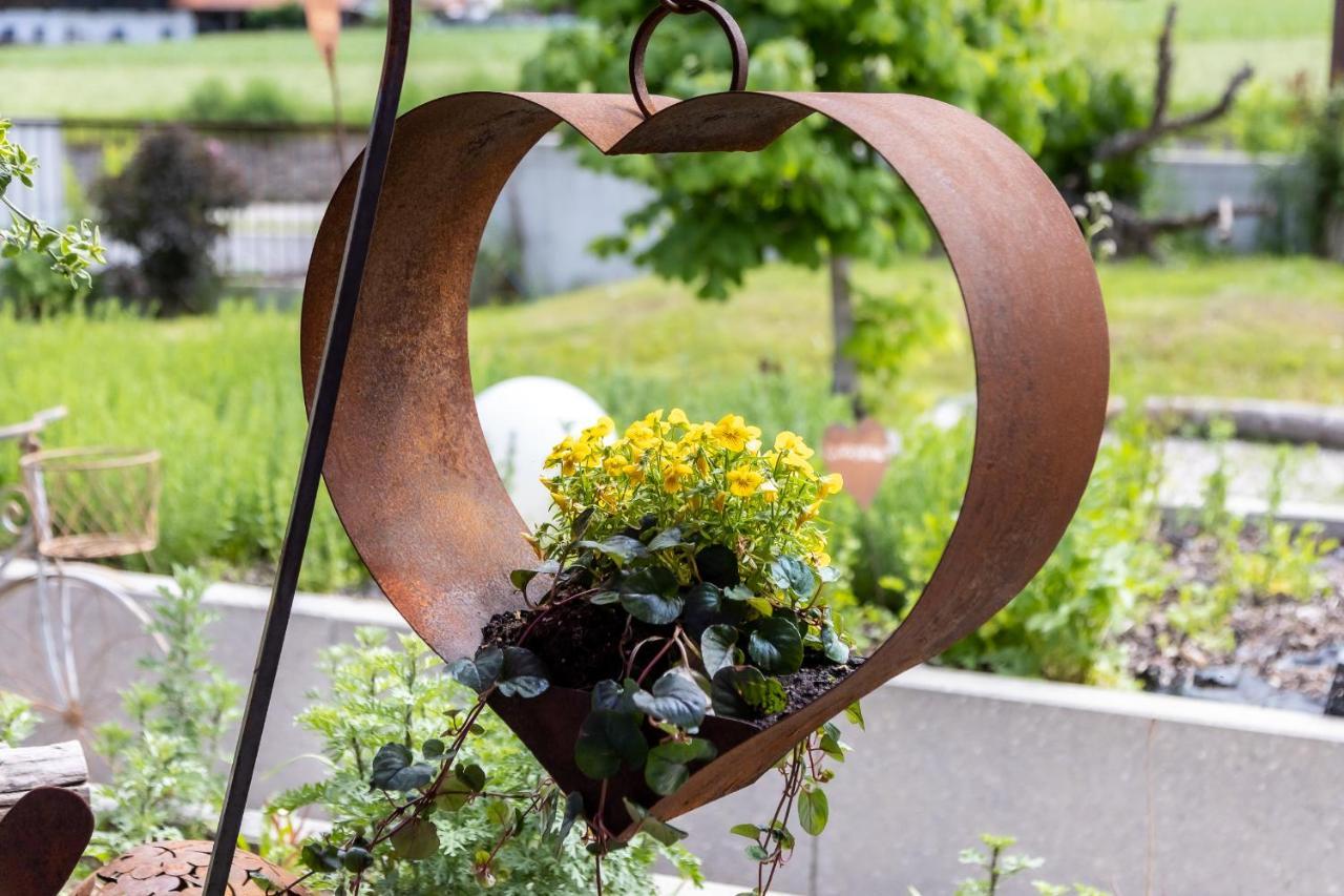 Lerchnhof Farm stay *