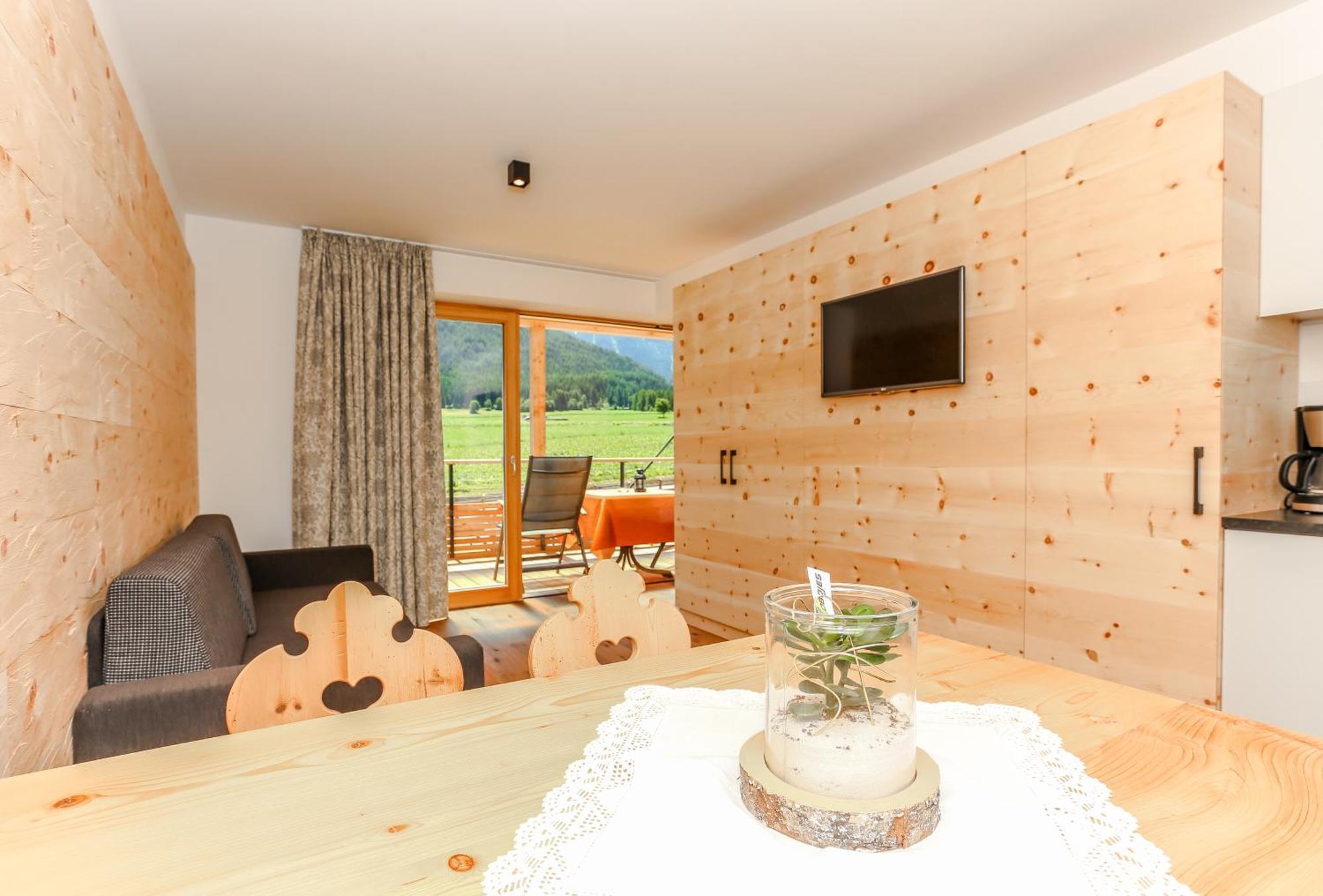 Farm stay Lerchnhof Olang