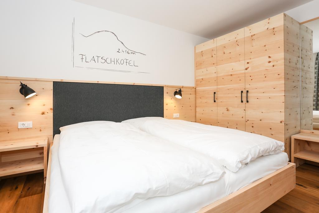 Lerchnhof Farm stay *
